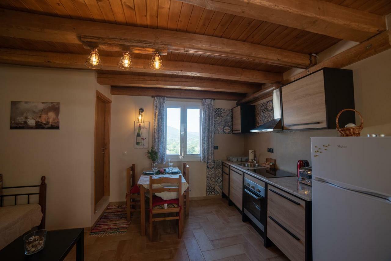Апартаменти Menecrates Rustic - San Matteo Agios Matthaios  Екстер'єр фото